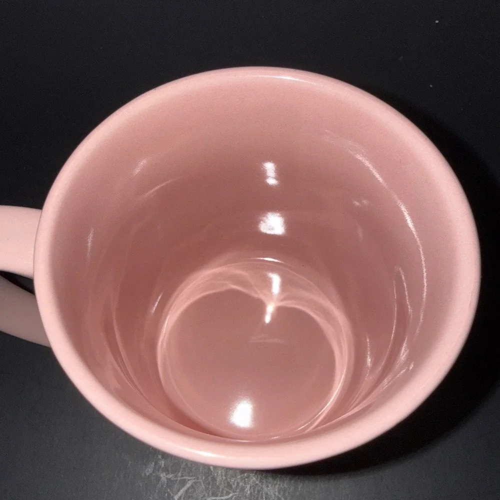 Sanrio HELLO KITTY 20O2 LOST HIKING PINK COFFEE MUG.. Don't Follow Me I'm Lost